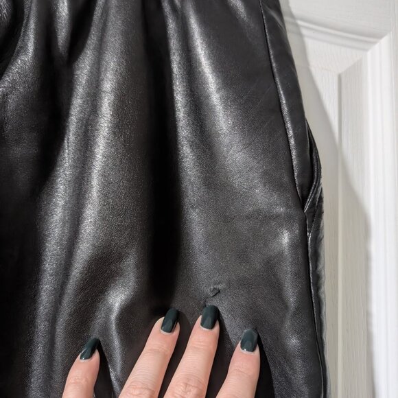 Vintage Holt Renfrew | Women's Pleated Leather Pants In Black - Picture 9 of 14